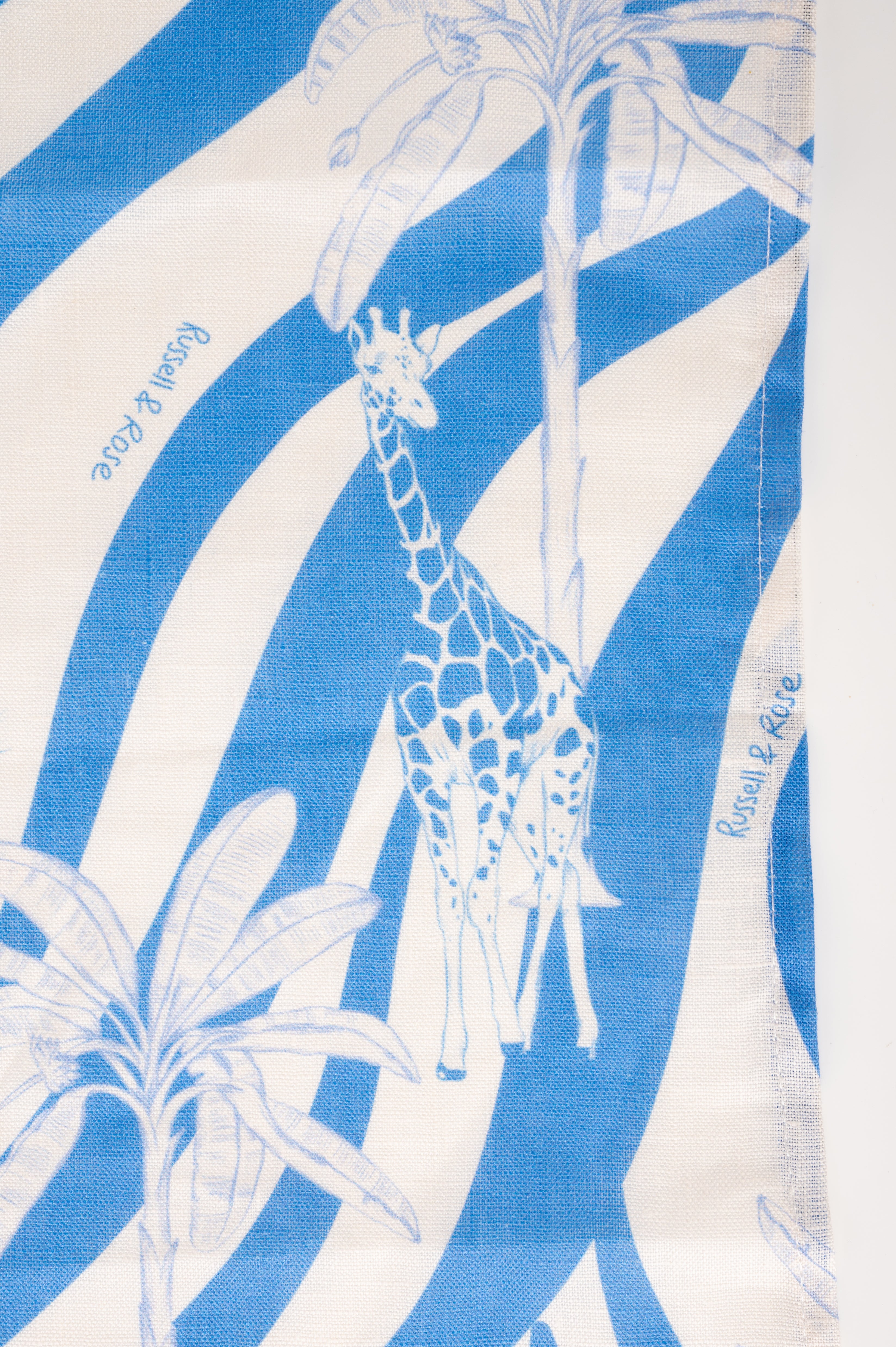 Midnight safari printed 100% linen napkins - Napkins