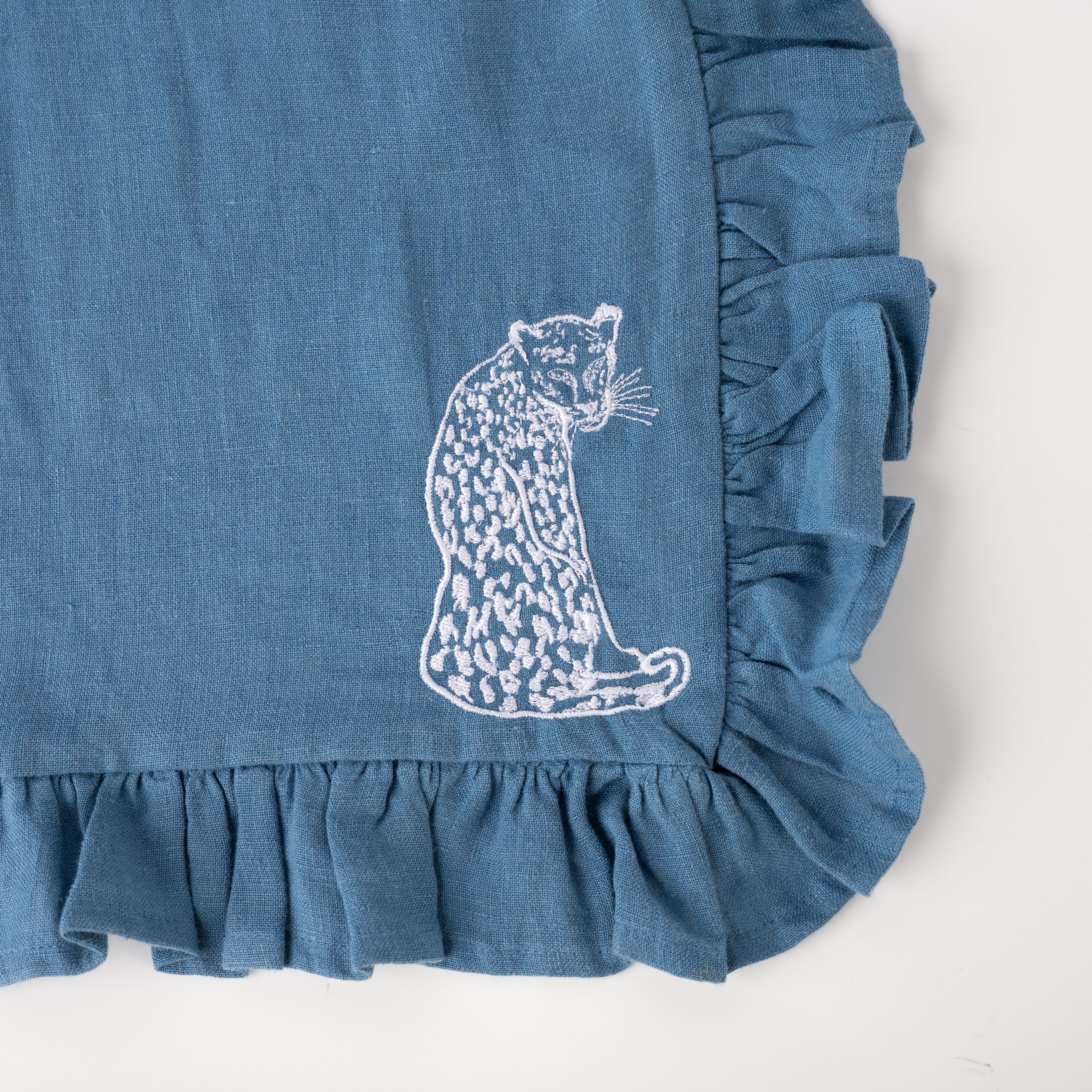 Midnight Safari Blue Embroidered Linen Napkins (Giraff &amp; Leopard embroidery) - Napkins